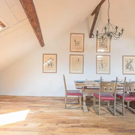 Appartamento Luckey Homes - Place Hamelin